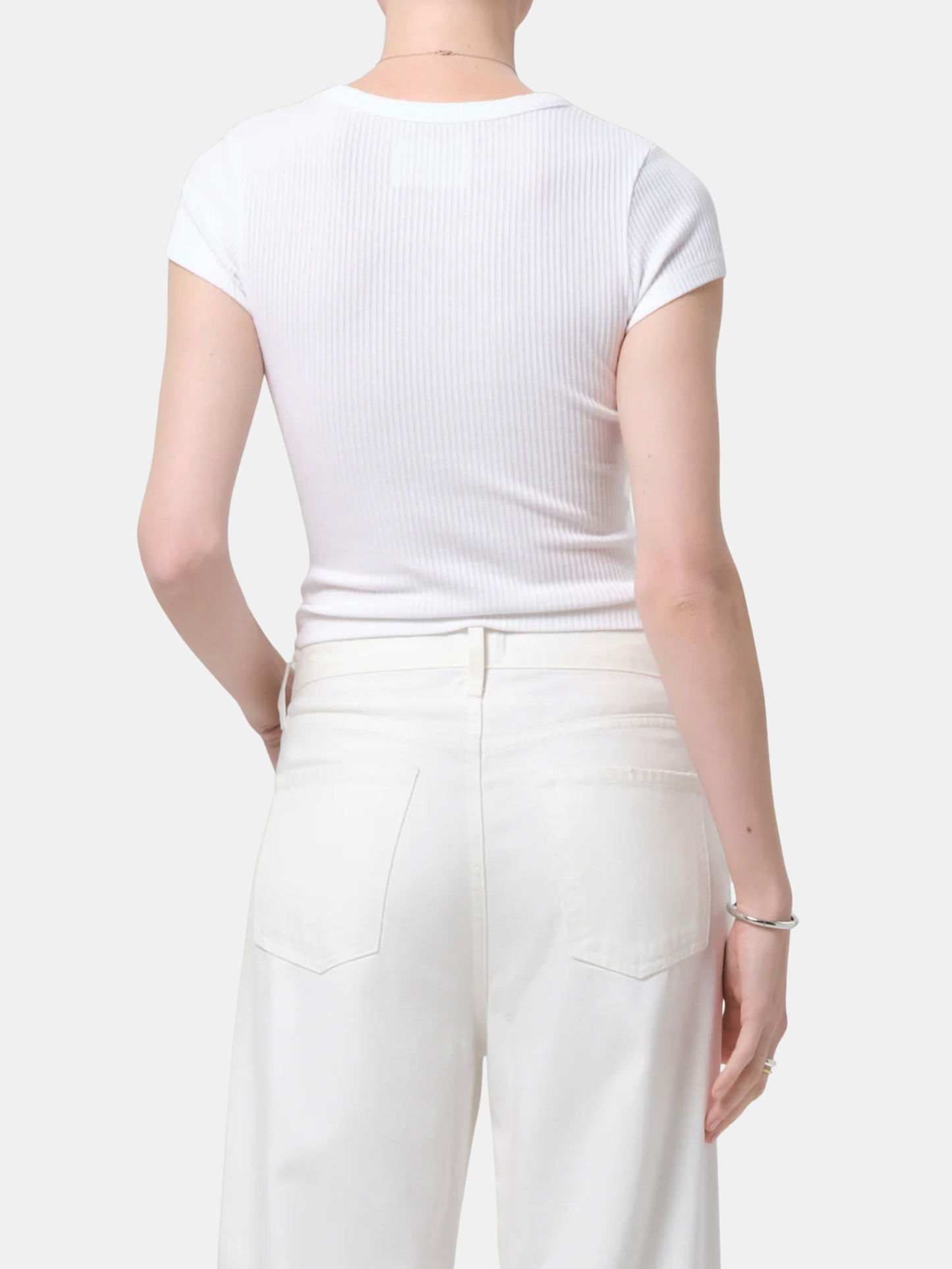 Nello Tee
