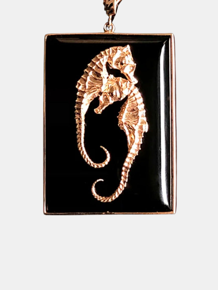 Deco Onyx Seahorse Pendant