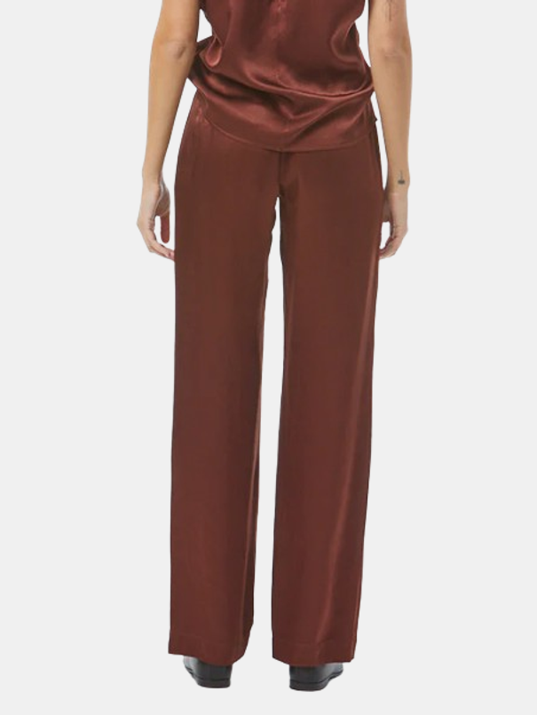 Camile Pant