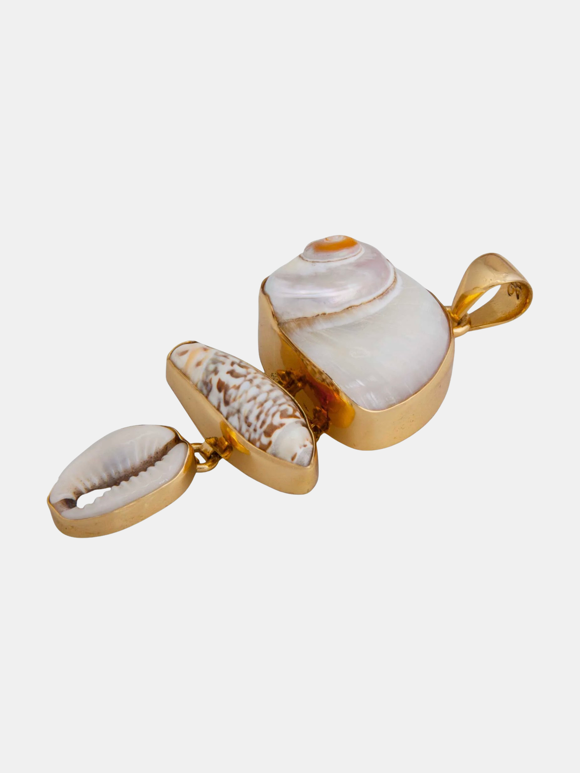 Alchemia Cinnerus, Olive & Cowry Shell Pendant