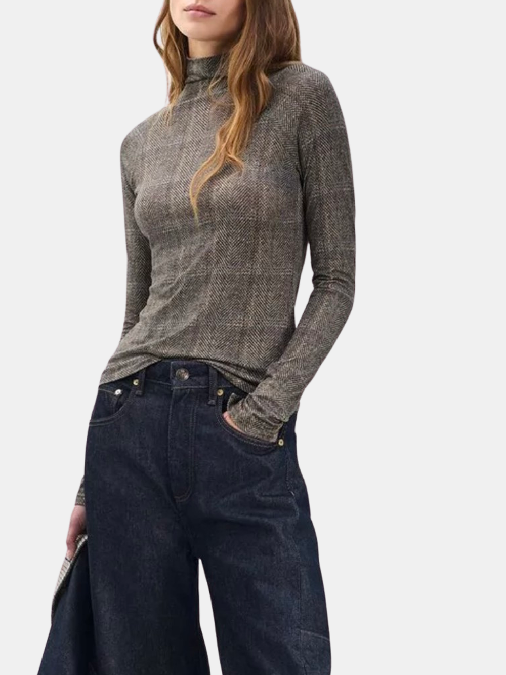 Shaw Paneled Long Sleeve Turtleneck