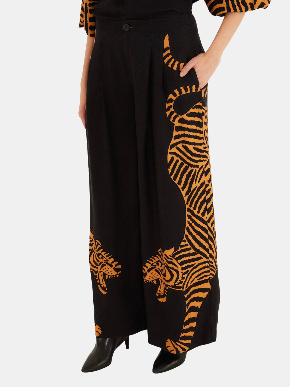 Black Tiger Pants