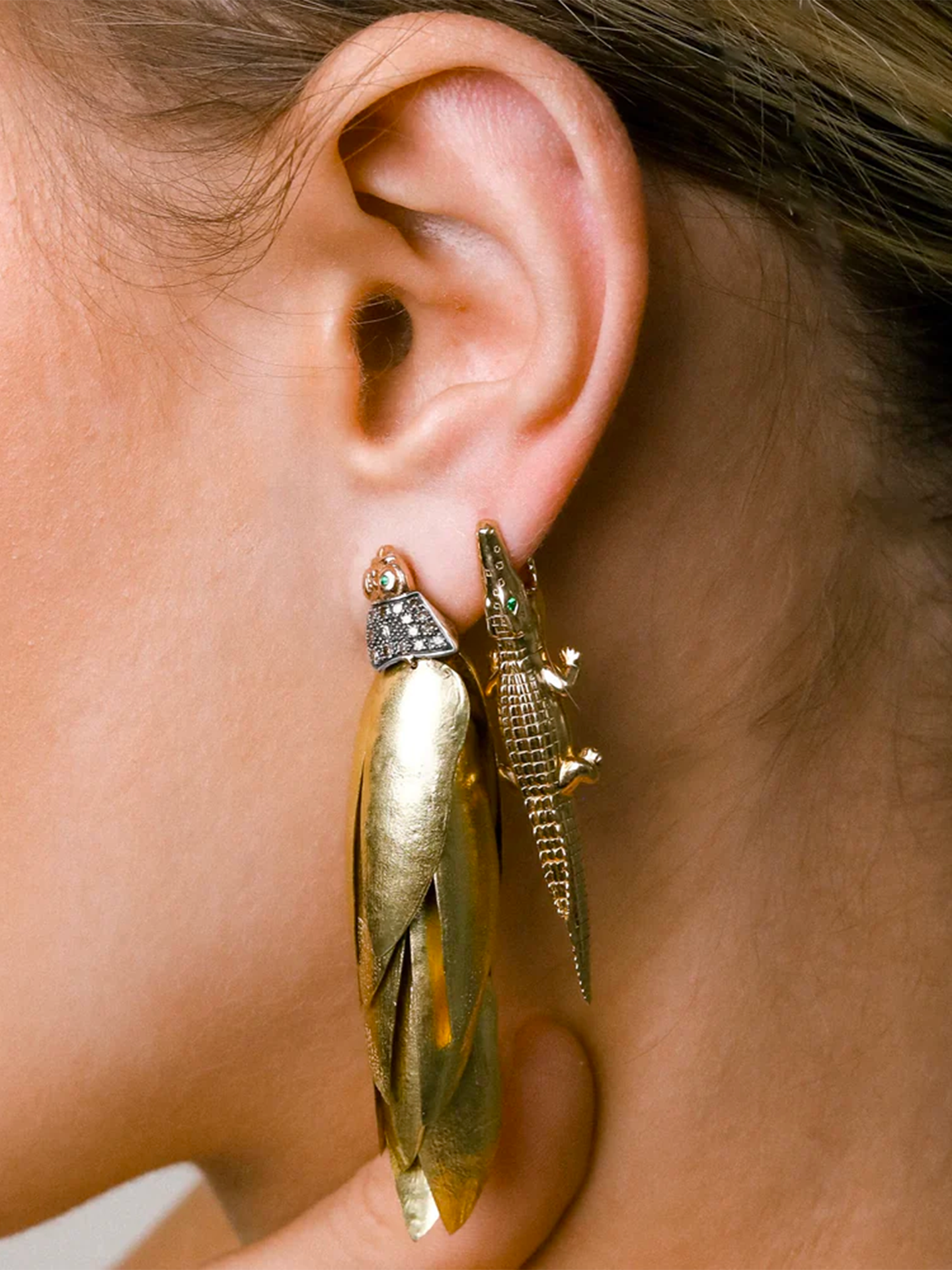 Alligator Yellow Gold Bite Ear