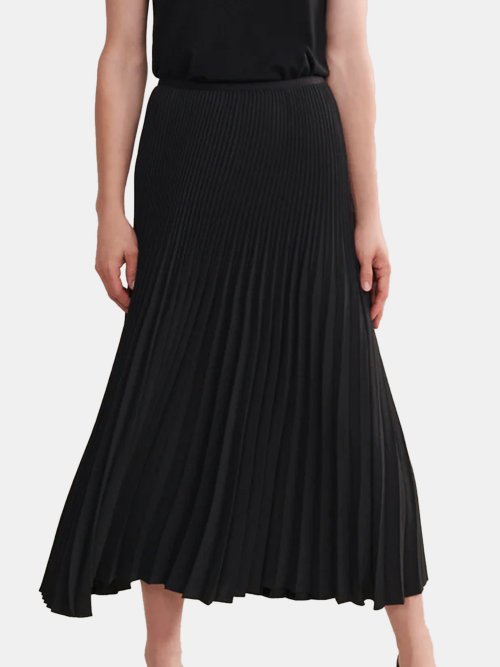 Pleated Skirt